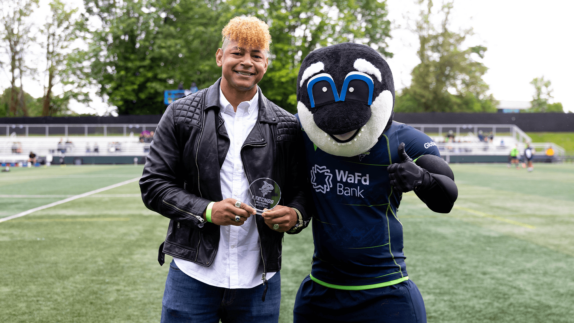 Seawolves Legend: Eric Duechle, From the Gridiron to the Try Line